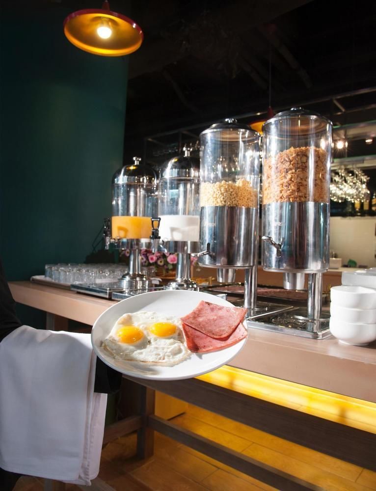 Travelodge Kowloon Hongkong Zewnętrze zdjęcie